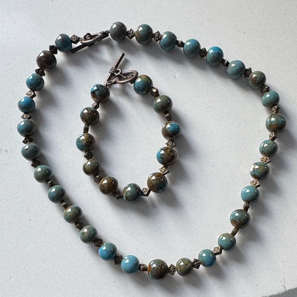Beaded Necklace and Bracelet Set
